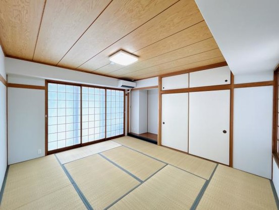 apartment 石川県金沢市玉川町
地図を見る