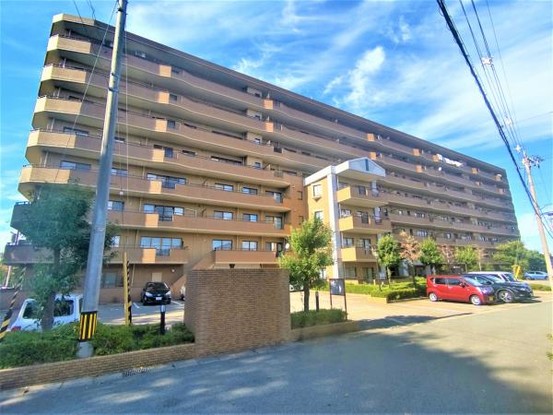 apartment 石川県小松市串町
地図を見る