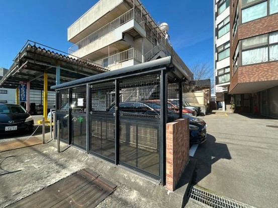 apartment 石川県金沢市中村町
地図を見る