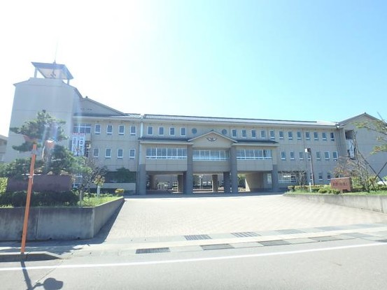 detached 石川県河北郡津幡町字太田
地図を見る