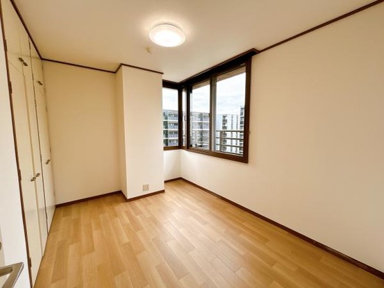 apartment 石川県金沢市大手町
地図を見る