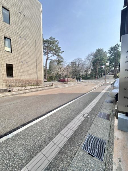 apartment 石川県金沢市大手町
地図を見る