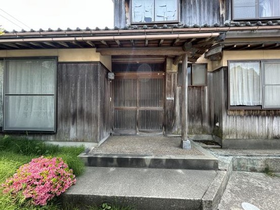 detached 石川県河北郡津幡町字加賀爪
地図を見る