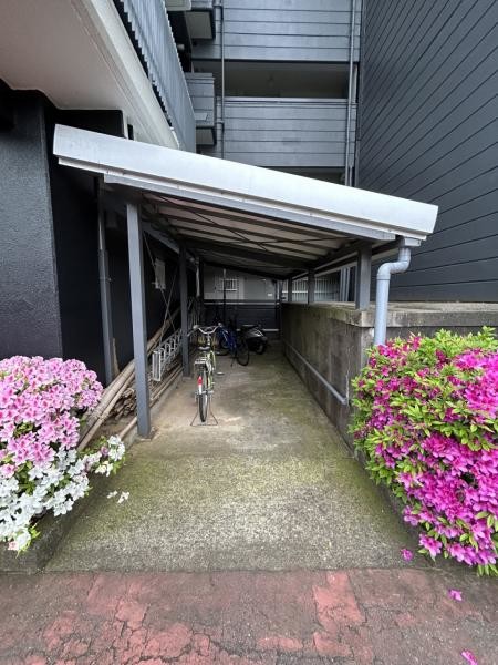 apartment 石川県金沢市小立野１丁目
地図を見る