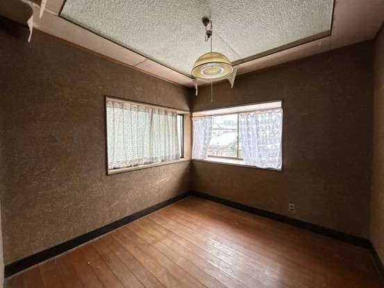 detached 石川県金沢市本多町２丁目
地図を見る