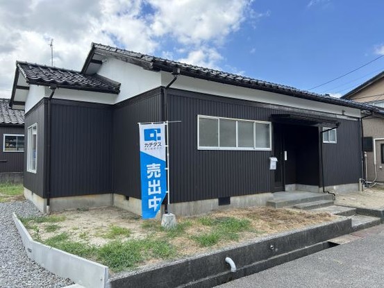 detached 石川県鹿島郡中能登町黒氏
地図を見る