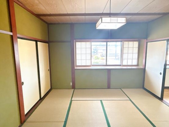 detached 石川県かほく市高松
地図を見る