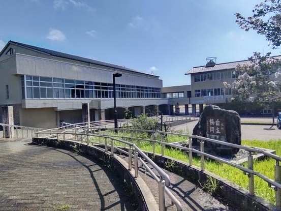 detached 石川県かほく市高松
地図を見る
