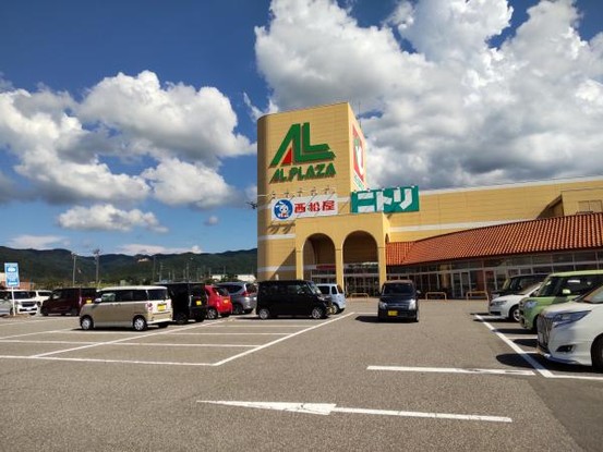 detached 石川県鹿島郡中能登町東馬場
地図を見る