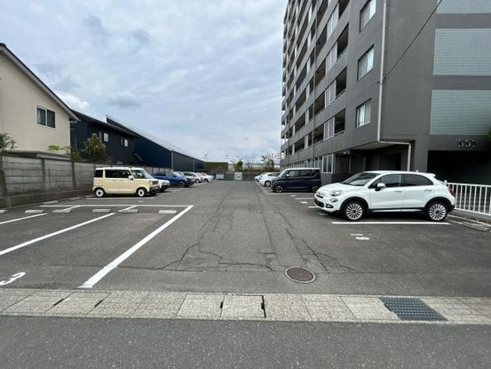 apartment 福井県福井市西谷１丁目
地図を見る