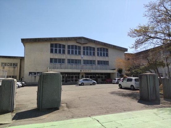 apartment 福井県福井市西谷１丁目
地図を見る
