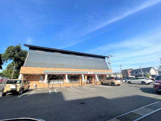 apartment 福井県福井市西開発３丁目
地図を見る