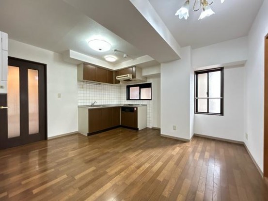 apartment 福井県福井市文京１丁目
地図を見る