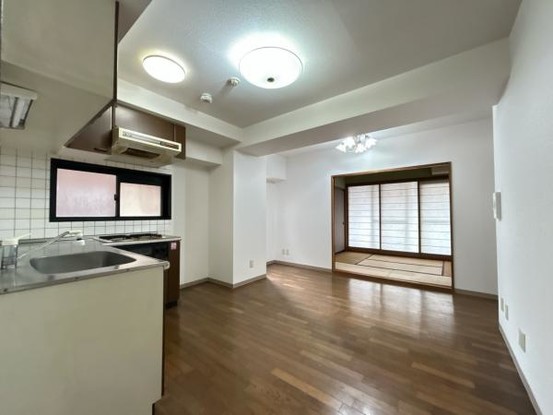 apartment 福井県福井市文京１丁目
地図を見る