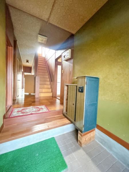 detached 福井県大野市右近次郎
地図を見る