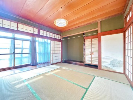 detached 福井県大野市右近次郎
地図を見る