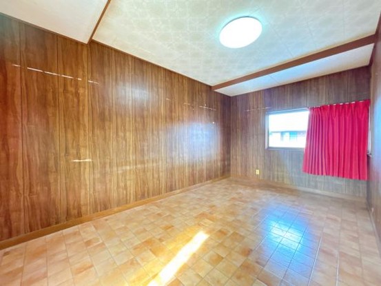 detached 福井県大野市右近次郎
地図を見る