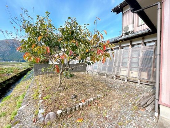 detached 福井県大野市右近次郎
地図を見る