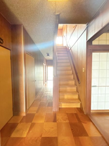 detached 福井県大野市右近次郎
地図を見る