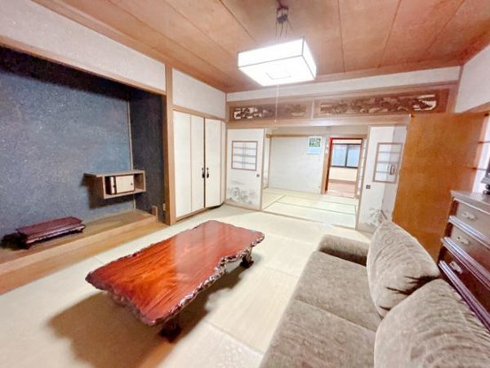 detached 福井県勝山市元町２丁目
地図を見る