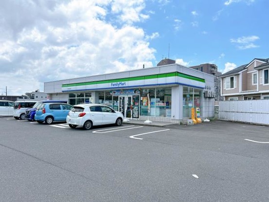 apartment 福井県福井市高木１丁目
地図を見る