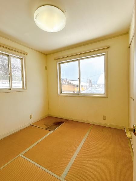 detached 兵庫県養父市八鹿町八木
地図を見る