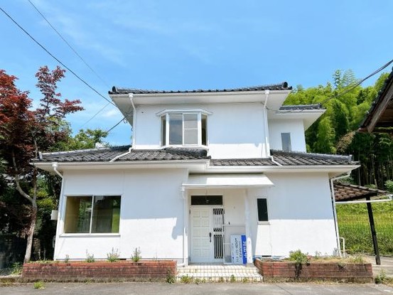 detached 兵庫県養父市八鹿町浅間
地図を見る