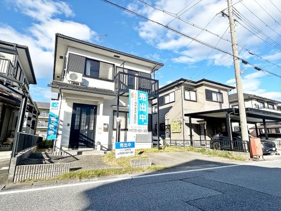 detached 滋賀県犬上郡豊郷町大字上枝
地図を見る