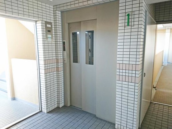 apartment 滋賀県彦根市芹川町
地図を見る
