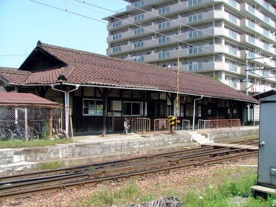 apartment 滋賀県彦根市芹川町
地図を見る