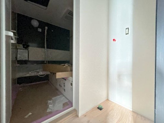 apartment 滋賀県彦根市芹川町
地図を見る