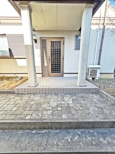 detached 滋賀県彦根市開出今町
地図を見る