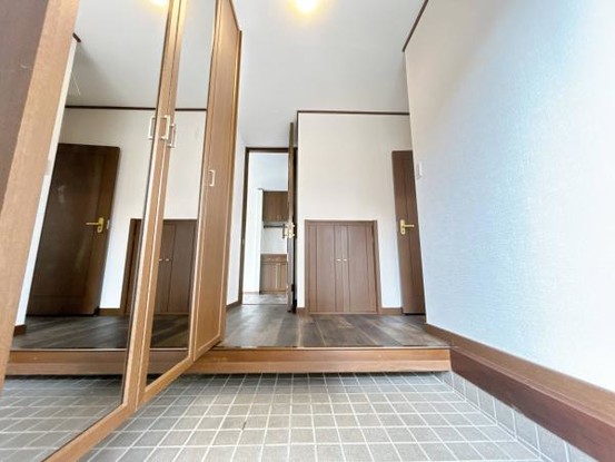 detached 滋賀県彦根市開出今町
地図を見る