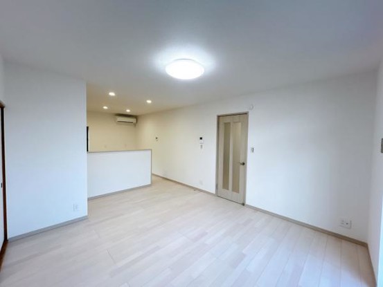 detached 滋賀県草津市野路東５丁目25-23　マリーベルハイツE棟101