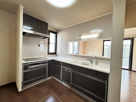 detached 滋賀県草津市野路東５丁目25-23　マリーベルハイツE棟101