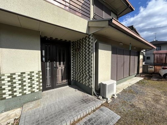 detached 三重県名張市鴻之台１番町35-1　ラフレシール101号