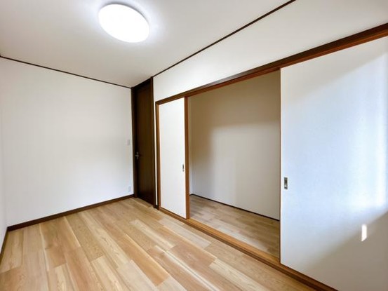 detached 三重県名張市鴻之台１番町35-1　ラフレシール101号