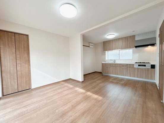 detached 三重県名張市鴻之台１番町35-1　ラフレシール101号