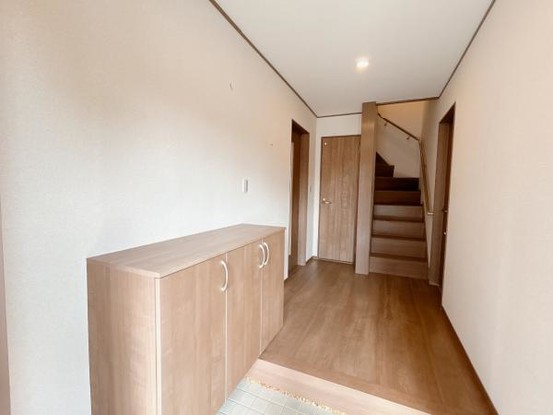 detached 三重県名張市鴻之台１番町35-1　ラフレシール101号