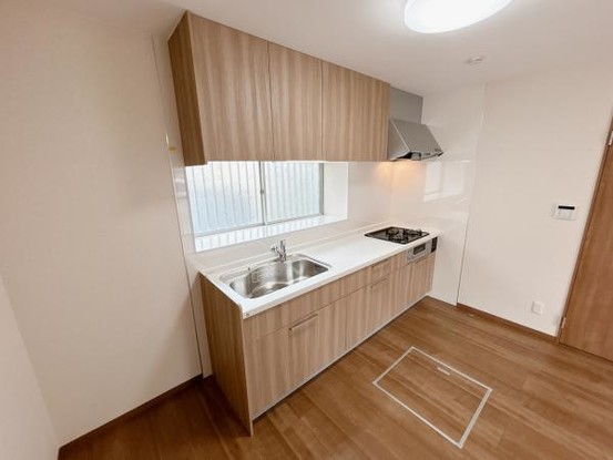 detached 三重県名張市鴻之台１番町35-1　ラフレシール101号