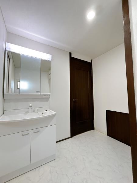 detached 三重県名張市鴻之台１番町35-1　ラフレシール101号