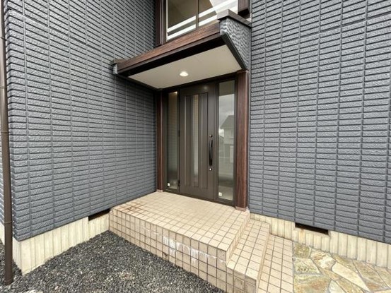 detached 三重県名張市鴻之台１番町35-1　ラフレシール101号