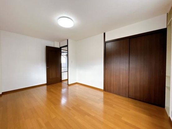 detached 三重県名張市鴻之台１番町35-1　ラフレシール101号