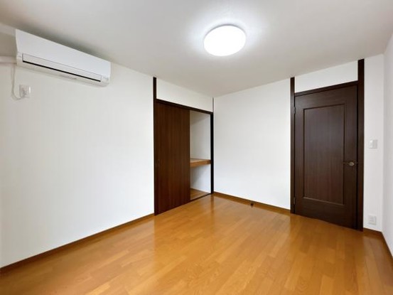 detached 三重県名張市鴻之台１番町35-1　ラフレシール101号