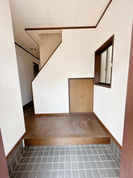 detached 三重県名張市鴻之台１番町35-1　ラフレシール101号