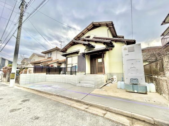 detached 三重県名張市鴻之台１番町35-1　ラフレシール101号