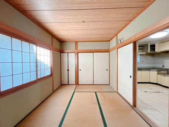 detached 三重県名張市鴻之台１番町35-1　ラフレシール101号