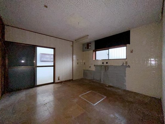 detached 三重県名張市鴻之台１番町35-1　ラフレシール101号