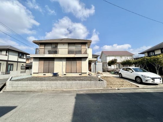 detached 三重県名張市鴻之台１番町35-1　ラフレシール101号