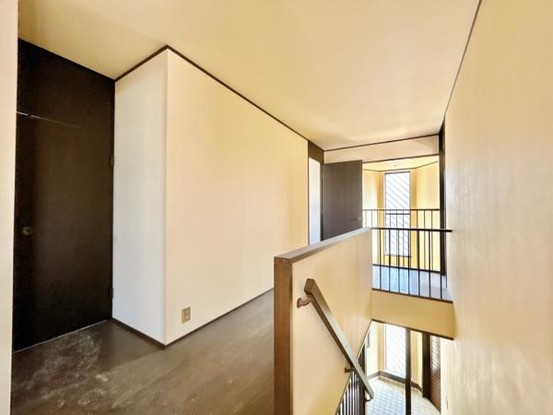 detached 三重県名張市鴻之台１番町35-1　ラフレシール101号